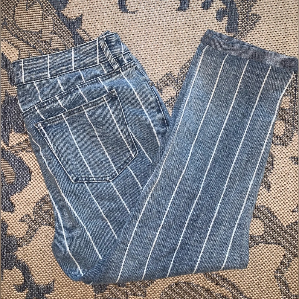 PacSun Mom Jeans